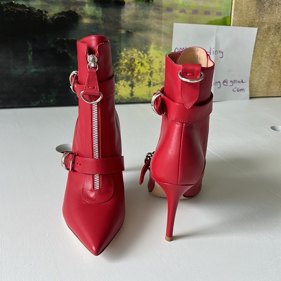 Gianvito Rossi red leather pointed toe stilettos heel ankle hi boots size 6.5M - Picture 6 of 13